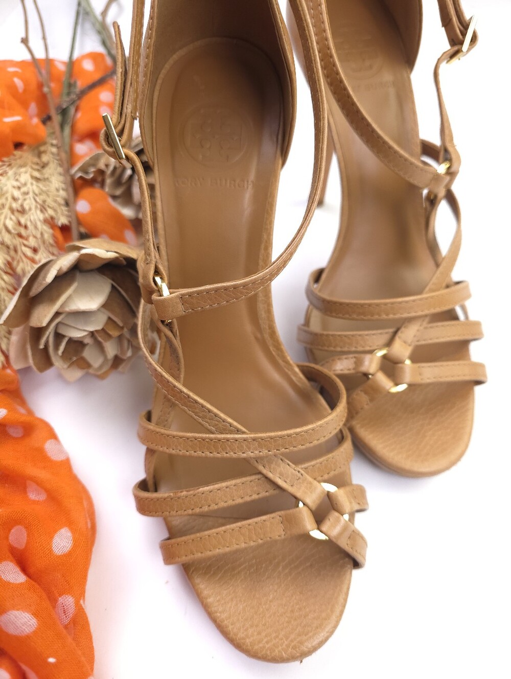 Tory Burch Tan Heels Size 9 ½ m - Picture 2 of 13
